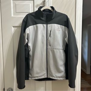 The North Face Dark/Light Gray Draken Full Zip Light Jacket Men’s Size Large